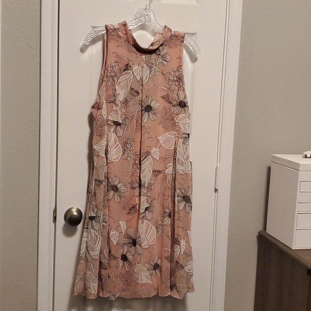 NWT Pink floral swing dress, never worn